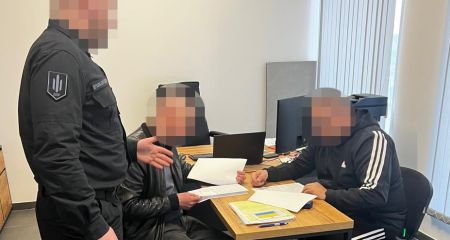 Виплатили 12 млн грн "бойових" за службу у штабі: на Дніпропетровщині судитимуть екскерівництво Нацгвардії (ФОТО)