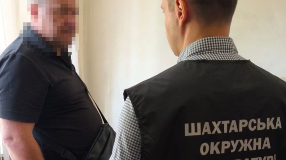 Депутат райсовета на Днепропетровщине закупил некачественный уголь для училища в прифронтовой общине с убытком в 1,3 млн грн