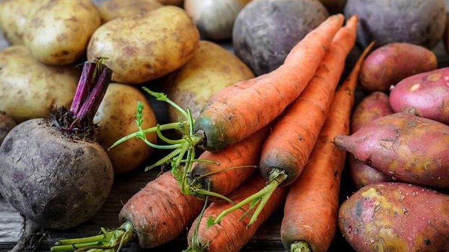 Борщ подешевел. Сколько в Днепре стоят капуста, свекла и картофель?
