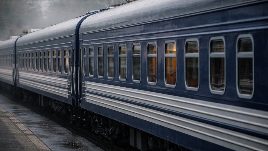 Між Дніпром і Запоріжжям знову автобусні трансфери: що з потягами на 4 лютого