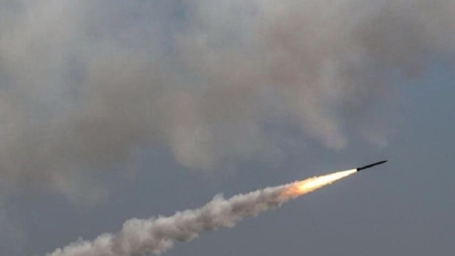 В Новомосковському районі ППО збила російську ракету