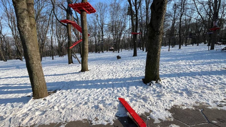 В Днепре рушится популярный экстремальный аттракцион (ФОТО, ВИДЕО)