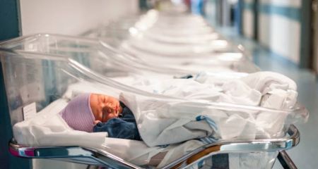 Какова была ситуация с рождаемостью в Днепре 28 марта