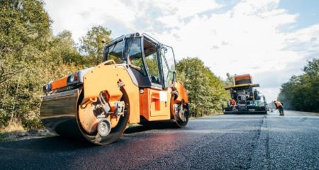 Сузят и перекроют дорогу: в Днепре до ноября будут ремонтировать дорожное покрытие на Калиновой