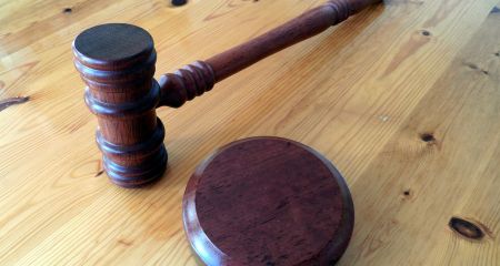 Прокуроры Каменского направили в суд дело педофила, который развращал 8-летнюю девочку