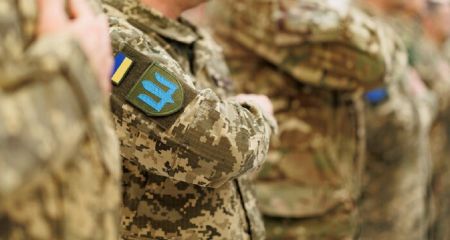 В Україні подовжили дію воєнного стану та загальної мобілізації