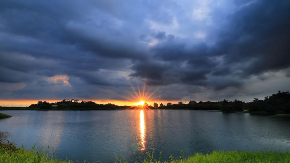 Мертву жінку дістали з водосховища у Криворізькому районі (ФОТО)