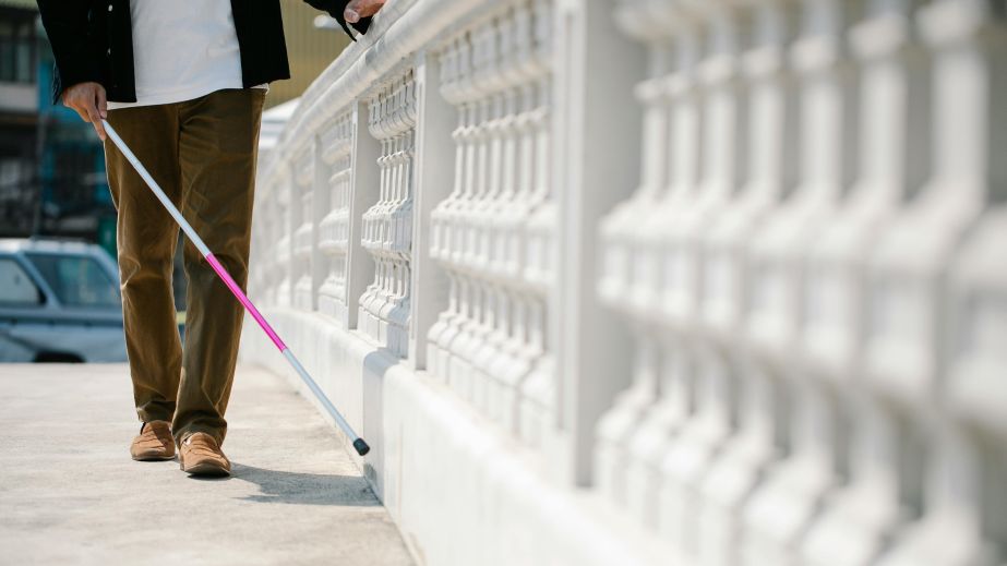 Безбарьерность на словах: что не так с доступностью в Днепре