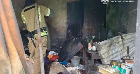 Тело человека обнаружили огнеборцы во время тушения пожара в Криворожском районе