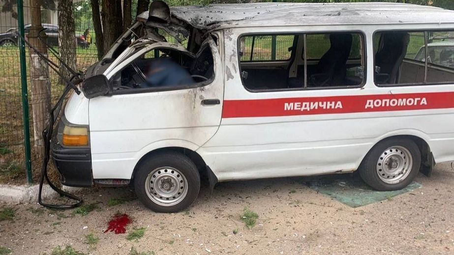 У Нікополі 29 травня росіяни поцілили у карету швидкої допомоги: загинув водій