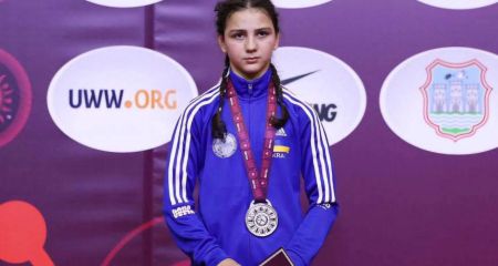 Спортсменка из Днепропетровщины завоевала "серебро" на чемпионате Европы по вольной борьбе