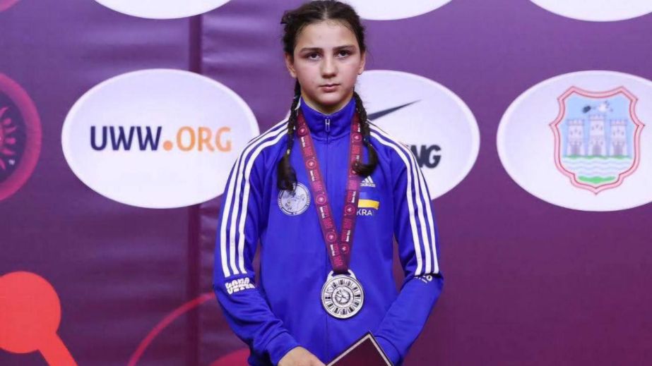 Спортсменка з Дніпропетровщини виборола "срібло" на чемпіонаті Європи з вільної боротьби