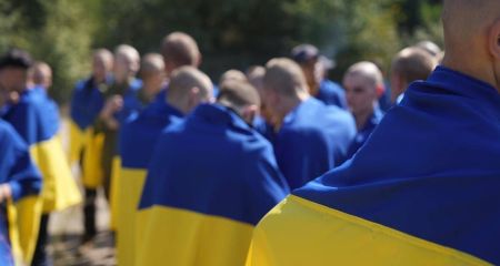 Додому на Дніпропетровщину повернулися з російського полону троє захисників