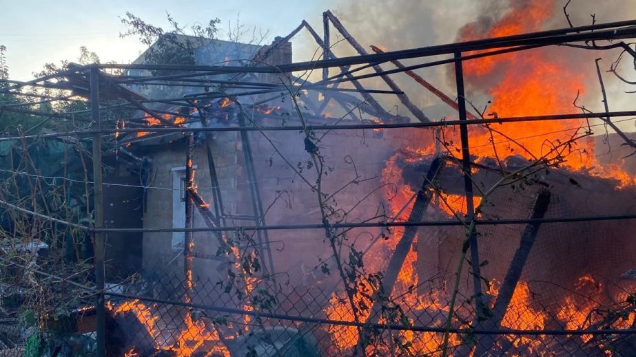 Окупанти зо два десятки разів обстріляли Нікопольщину 20 вересня: є постраждалий