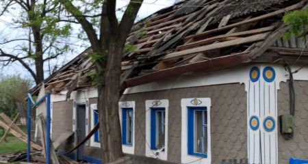 Під час ворожої атаки на Дніпропетровщину постраждала жінка (ФОТО)