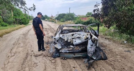 Оккупанты убили на Никопольщине человека и несколько ранили: в полиции показали последствия атак (ФОТО)