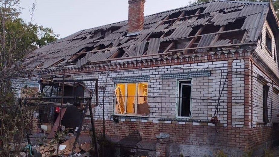 Росіяни обстріляли Нікопольщину: пошкодили церкву і навчальний заклад (ФОТО)