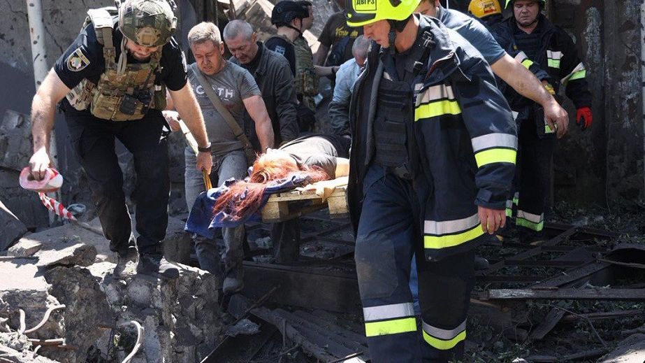 Дніпро і Самар у жалобі: внаслідок ракетного удару загалом загинули 20 людей