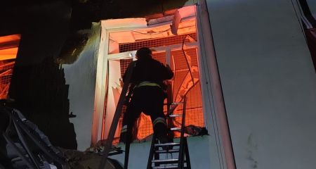 Рятувальники показали наслідки обстрілів цивільної інфраструктури на Синельниківщині (ФОТО)