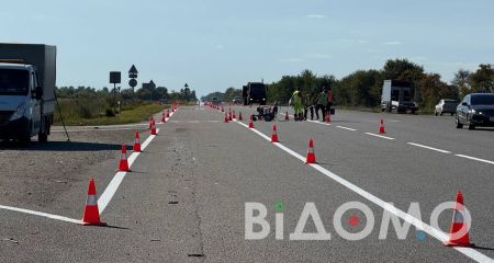 На трассе под Павлоградом начали рисовать разметку (ФОТО, ВИДЕО)