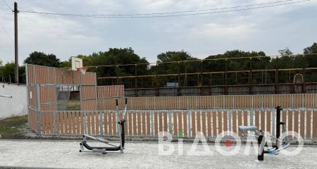 У Павлограді за допомои німецьких партнерів встановили новий спортивний майданчик (ФОТО, ВІДЕО)