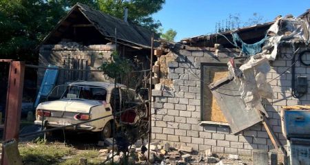 В течение 26 августа россияне нанесли десятки ударов по Никопольскому и Синельниковскому районам (ФОТО)