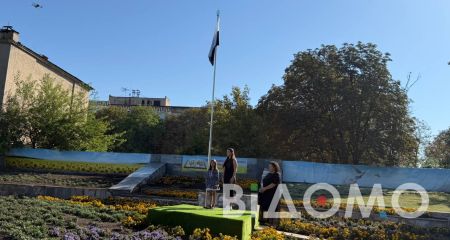 У Павлограді підняли Прапор Надії: місто вшанувало пам’ять загиблих захисників та захисниць України (ФОТО, ВІДЕО)
