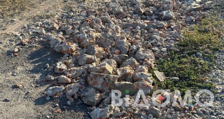 Замість асфальту трава, каміння й цегла: як виглядає дорога-привид на Павлоградщині (ФОТО, ВІДЕО)