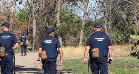Залишила записку і пішла з дому: у Кривому Розі до пошуку 16-річної дівчини долучилися Нацгвардія і водолази (ФОТО)