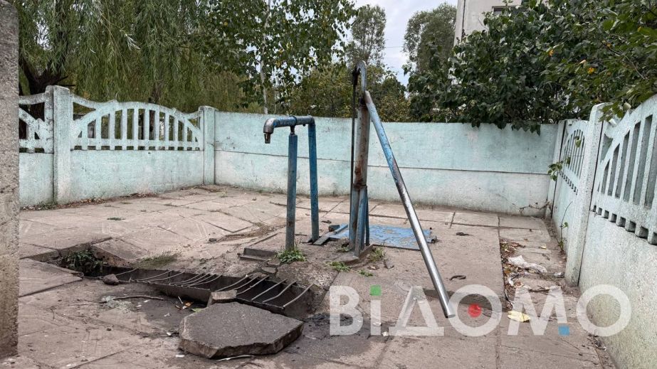 У Павлограді відновлили роботу популярної свердловини (ФОТО, ВІДЕО)