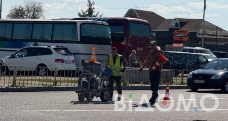 В Павлограде обновляют дорожную разметку в центре города (ФОТО, ВИДЕО)