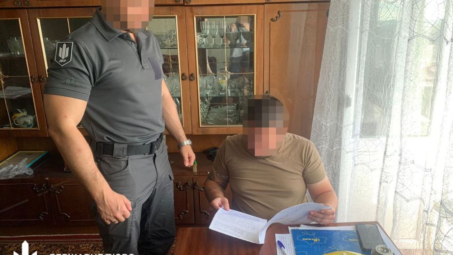 Хотели избежать службы и обогатиться: двое военных попали в громкий скандал с подделкой справок (ФОТО)