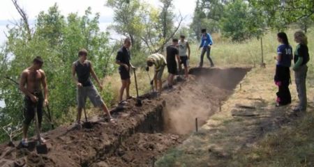 Знахідки археологів відсувають історію Дніпра на два століття назад (ФОТО)