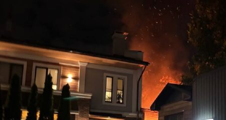 В Днепре горит элитный ЖК в районе проспекта Поля (ВИДЕО)