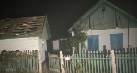 Разрушены жилые дома, ранены жители: три района Днепропетровщины ночью были под ударом РФ