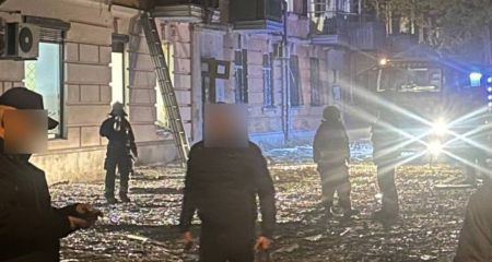 Чотири людини поранені після вечірнього удару росіян по Дніпру (ВІДЕО)