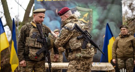 "Сталеві серця": у Дніпрі показали фронтові кадри танкістів (ВІДЕО)