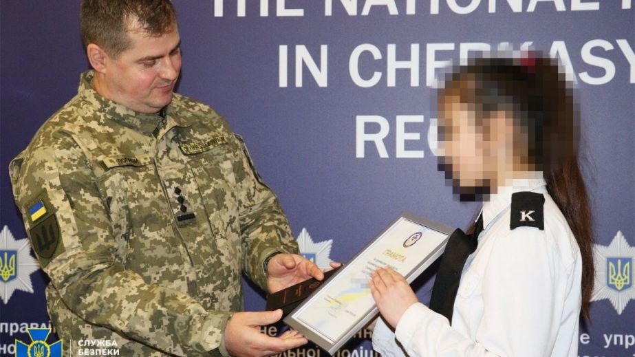 На Дніпропетровщині відзначили двох школярів які зупинили плани ФСБ (ФОТО)