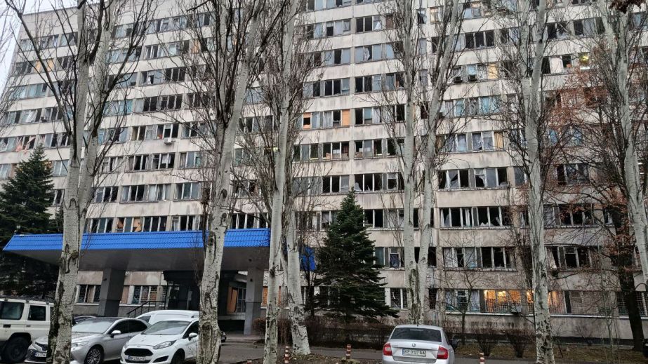 Как в Днепре выглядит разрушенный корпус университета после ракетного удара (ФОТО, ВИДЕО)