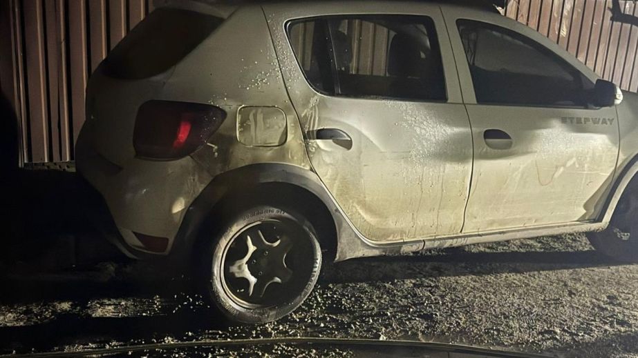 В городе Самар по "горячим" следам поймали поджигателя авто (ФОТО)