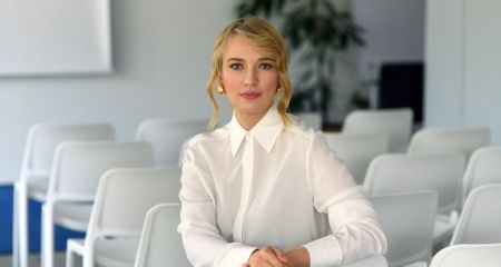 Елена Шуляк: Зарплаты учителей возрастут, обновится система оплаты труда