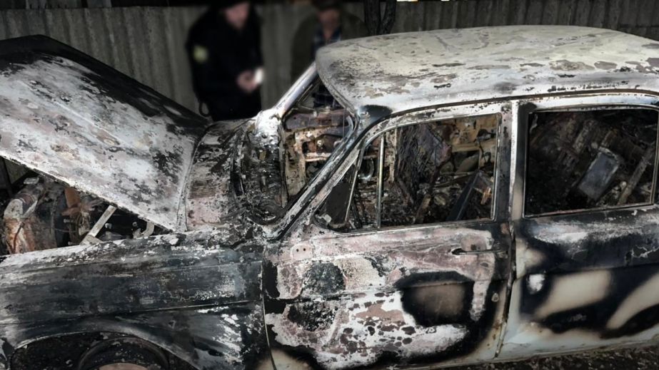 Посварився з товаришем та спалив його авто: на Дніпропетровщині спіймали палія (ФОТО)