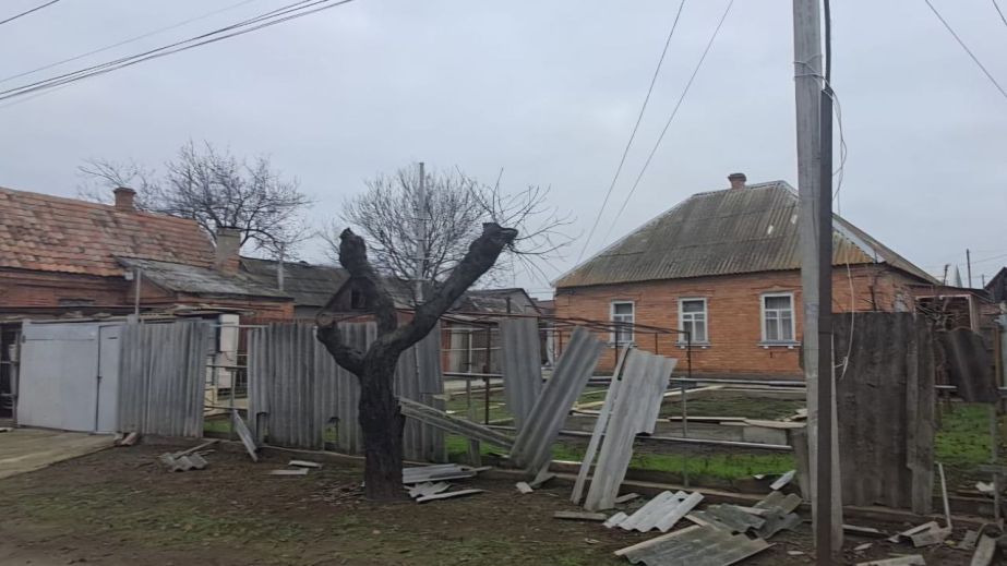 От вражеских атак 23 декабря содрогались Никопольщина и Криворожье: пострадала пенсионерка (ФОТО)