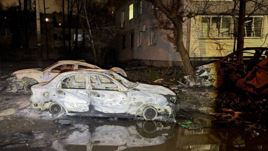 Вночі 7 січня ворог масовано атакував БпЛА Дніпро та область: постраждали люди (ФОТО)