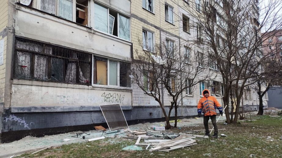 Під вибухи до укриття: дніпряни згадують як пережили нічну атаку (ВІДЕО)