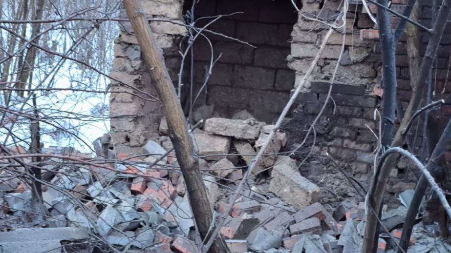 Враг бил ракетами, артиллерией и БпЛА: последствия атак на Днепропетровщине (ФОТО)