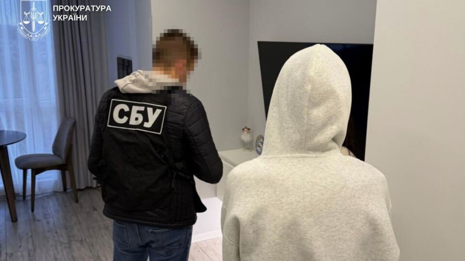 Держреєстраторка Дніпровської міськради змінювала місце реєстрації військовозобов&rsquo;язаних без ТЦК (ФОТО)