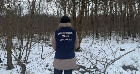 Подделали документы и присвоили государственные земли на миллион: в Днепровском районе задержали двух мошенников (ФОТО)