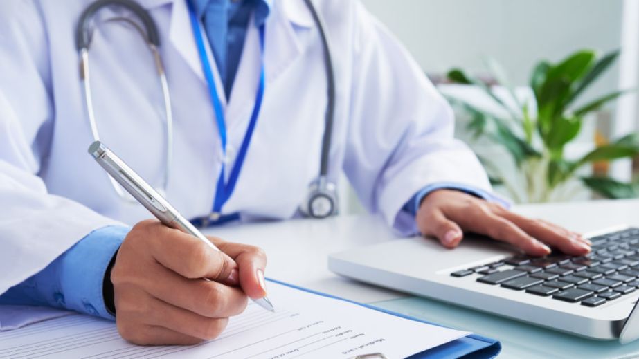 Личный кабинет пациента теперь доступен для всех украинцев: как им пользоваться, пояснили в Минздраве