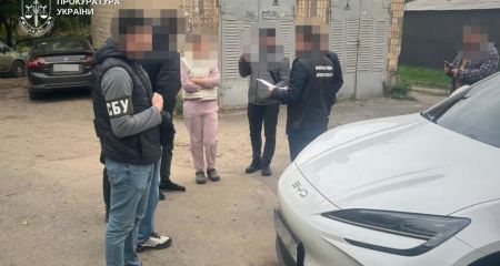 В Кривом Роге двое предпринимателей присвоили 2 млн грн на восстановлении общежития после обстрела (ФОТО)